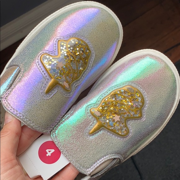 Girls silver/gold iridescent slip on shoes - Picture 4 of 4
